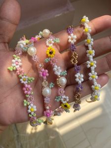 Beaded Flower Bracelet