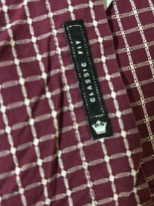 LP Classic Maroon &amp; White Checkered Button Down
