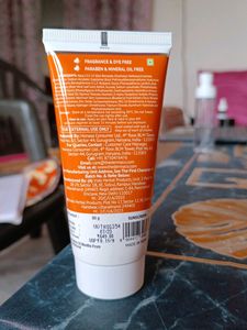 The Derma Co Sunscreen 80g