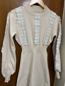 Elegant Lace Trim Knit Dress