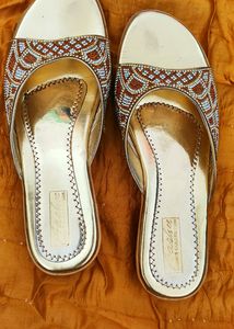 Embellished Golden Wedding Slipper For Women