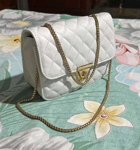 Shining Star Sling Bag For Women 🦋🤍