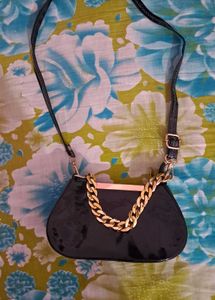Black sling bag