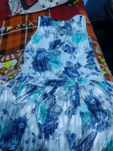 Beautiful Short Dress For Girls