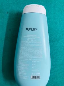 Dot And Key Hyaluronic Body Lotion