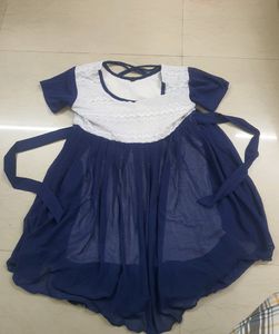TOP FOR LADIES ,XXL SIZE ,IN GOOD CONDITION