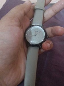 Elegant Women&#39;s Watch
