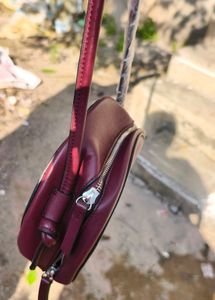 MANGO ROUND CUTE PURSE