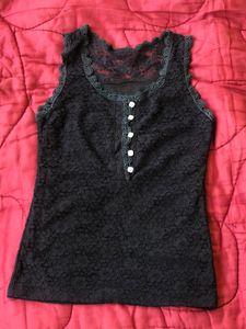 black net top