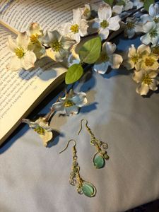 Dangling Gold &amp; Green Earrings