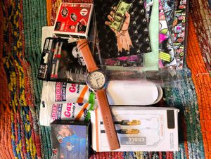 Man Watch Not Working With So Many Free Gift