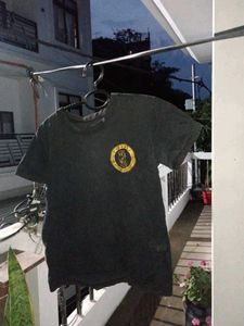 Black Tshirt -