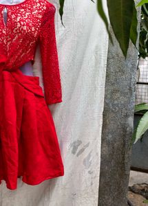 VN. GORGEOUS PARTY DRESS