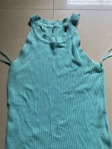Small Size Top
