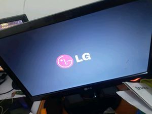 LG Monitor