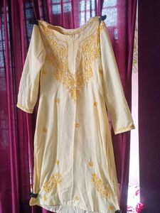Yellow 🟡 Kurti