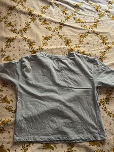 Max Graphic Crop Tee