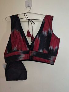 Deep v neck cotton blouse