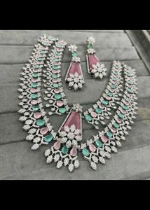 Elegant Pastel Necklace and Earrings Set