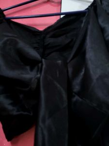 A Deep Black Top For Your Candle Light Dinner