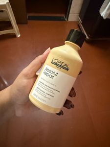Loreal Absolute Repair Shampoo