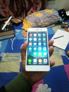 Vivo V3 Android Phone (3gb/32gb)