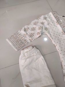 Elegant White &amp; Gold Kurta Set