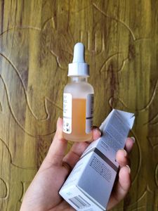 The Ordinary 10% Lactic Acid Serum 70% Left