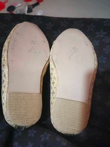 Kids Beige  Shiny Gold Patterned Party  Shoes