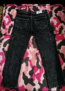 Gray And Black baggy cargo Jean&#39;s