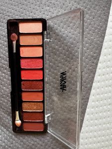 Nykaa 10-in-1 Eyeshadow Palette - Beachside Peach