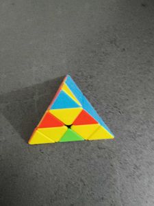 triangle rubic cube