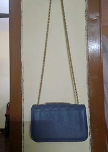 Fresh/Unused Dubai's Stylish Crossbody Bag