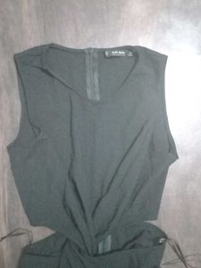 Zara Dress Snached Waist
