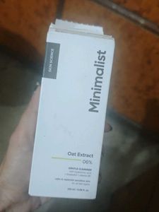 Minimalist Oat Extract Gentle Cleanser