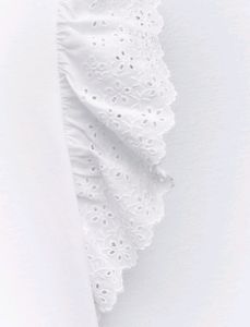 RUFFLED TOP