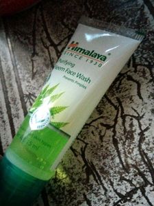 Himalaya Neem Face Wash / Prevents For Pimples