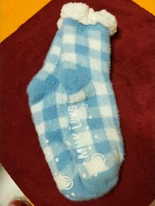 Comfy Blue Checkered Socks unused 10/10