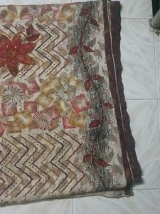 Floral Pattern Saree