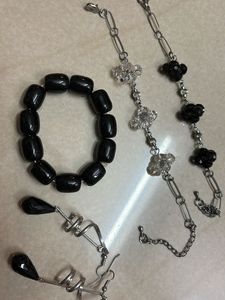 Black/white Bracelets Along With Matching Earrings