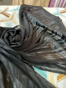 Black Shining Stripes Hijab