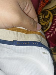 100% Original Louise Philippe Khaki Colour Jeans.