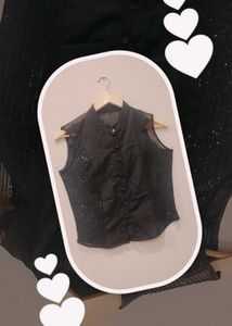 BLACK SEQUENCE TOP