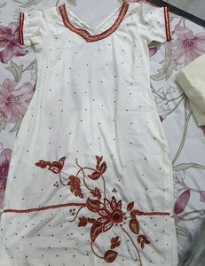 Embroidered White Kurti