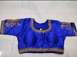 Woman Round Neck Blouse