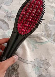 Vega Straightener Hair Brush