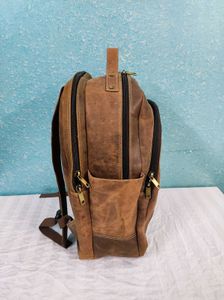 Leather backpack 🎒
