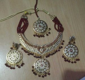 Necklace Set