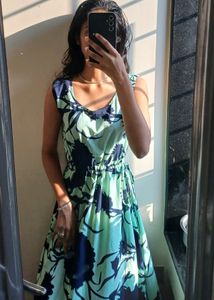 BEAUTIFUL FLORAL PRINTED GOWN 🦋