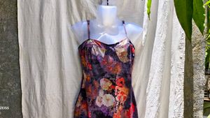 I. SEXY MINI BODYCON